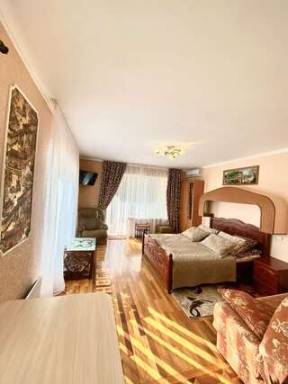 Апартаменты Sunrise Кацивели Классический трехместный номер-3